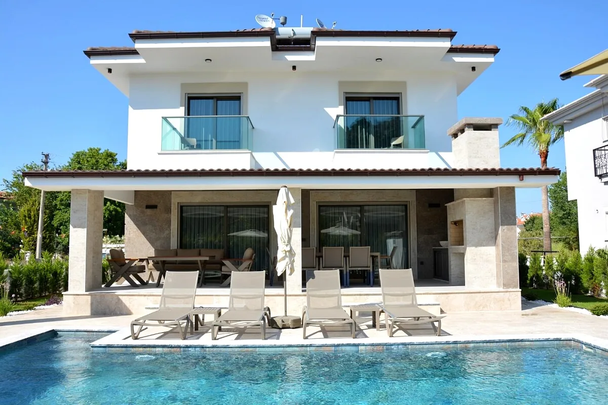 Villa Brondy 2