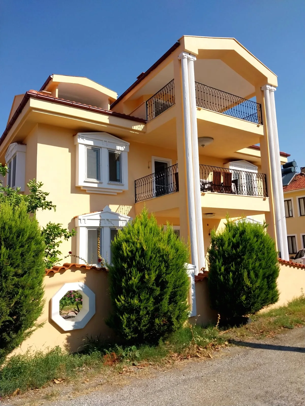 Daire Paros